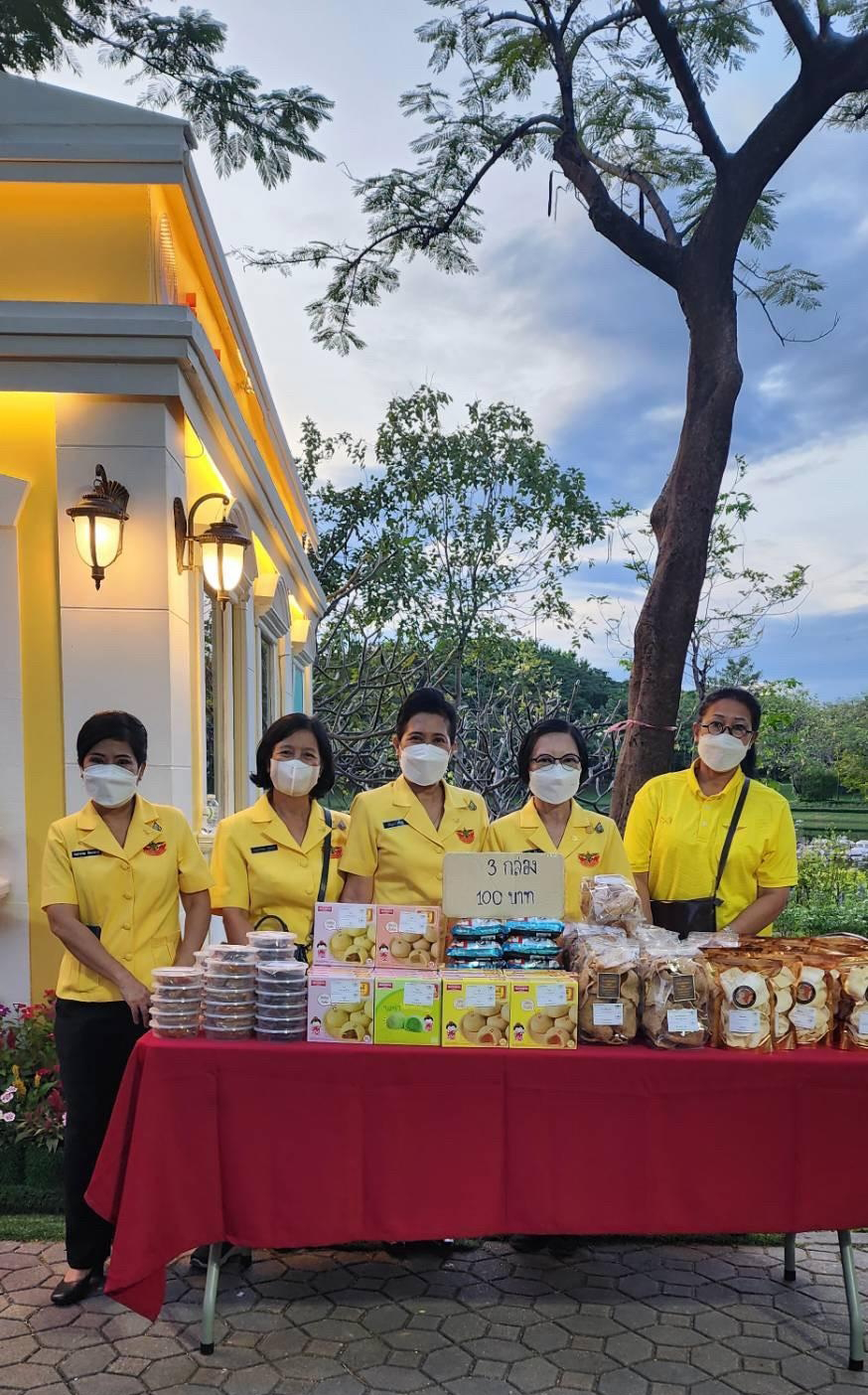 ๐๔๖ บรรยากาศการออกร้านจำหน่ายสินค้าของ สคภ.สป. ในงาน "เพื่อนพึ่ง (ภาฯ) ประจำปี ๒๕๖๕"