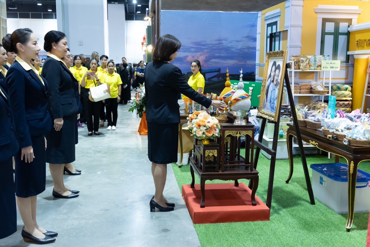 ๐๓๗ พิธีเปิดกรวยถวายราชสักการะ งานเพื่อนพึ่ง (ภาฯ) ประจำปี ๒๕๖๖ (๖ ธ.ค.๖๖)