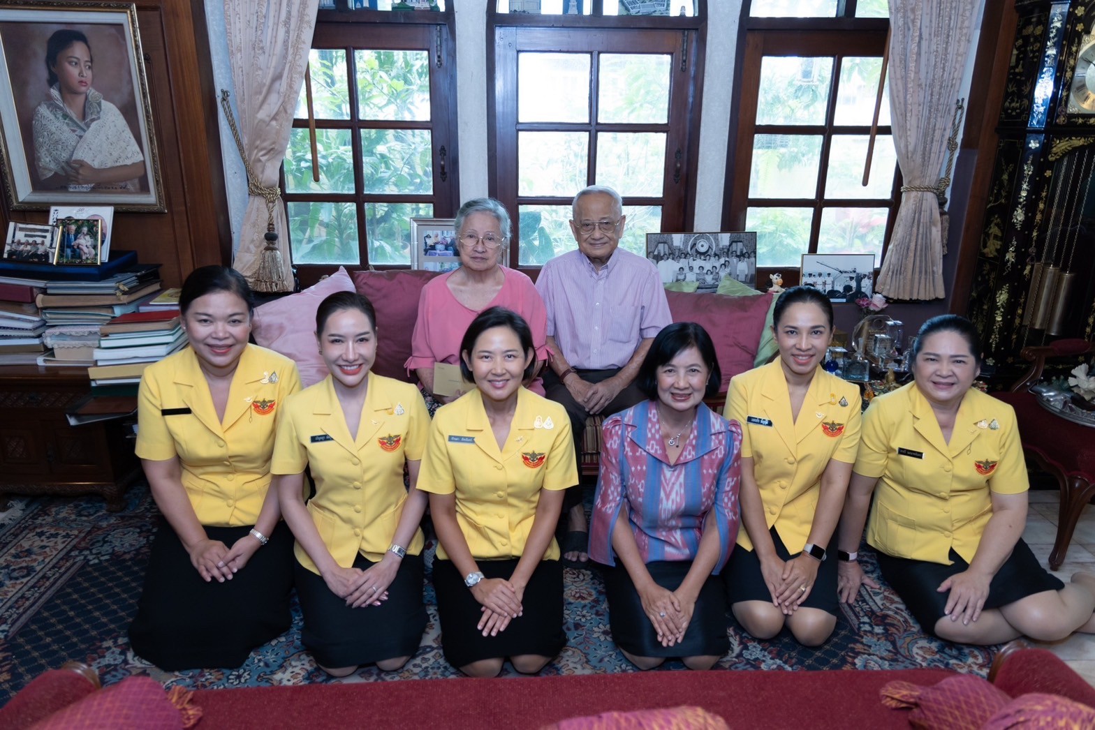 ๐๑๔ การเข้าเยี่ยมคารวะ คุณหญิงสรัสนันท์ เรืองตระกูล อดีตนายกสมาคมฯ