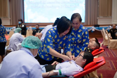 ๐๙๗ กิจกรรมบริจาคโลหิตถวายเป็นพระราชกุศลเนื่องในโอกาสวันเฉลิมพระชนมพรรษา สมเด็จพระนางเจ้าสิริกิติ...