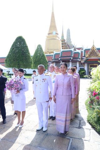 ๘๐ พิธีลงนามถวายพระพรชัยมงคล เนื่องในโอกาสวันเฉลิมพระชนมพรรษา สมเด็จพระนางเจ้าสุทิดา พัชรสุธาพิมล...