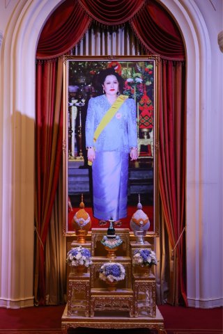 ๑๐๑ การจัดกิจกรรมเฉลิมพระเกียรติ สมเด็จพระนางเจ้าสิริกิติ์ พระบรมราชินีนาถ พระบรมราชชนนีพันปีหลวง...