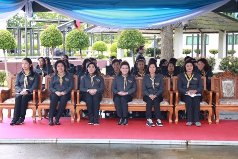 160 นายกสมาคมภริยาฯ เป็นประธานในพิธีเปิดอาคารของใช้ส่วนพระองค์ สมเด็จพระศรีนครินทราบรมราชชนนีพระบ...