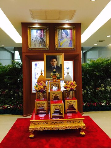 063 เมื่อวันที่ 28 เมษายน 2560 คุณวรรณา มณีนุตร์ กรรมการสมาคมภริยาฯ เป็นผู้แทนนายกสมาคมภริยาฯ ...