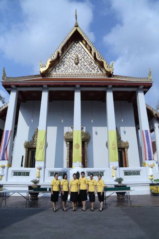 072 เมื่อวันที่ ๗ กุมภาพันธ์ ๒๕๖๓ คุณศิริรัตน์ สันทัดรบ เป็นผู้แทนนายกสมาคมภริยาฯ พร้อมด้ว...