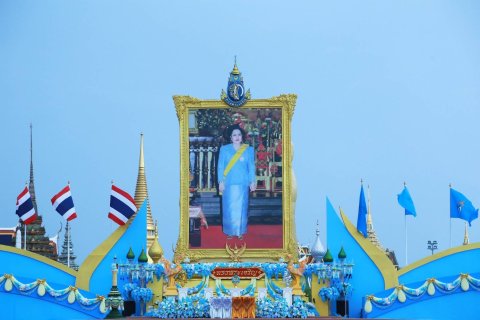 107 เมื่อวันพุธที่ ๑๒ สิงหาคม ๒๕๖๓ พ.อ.หญิงทักษดา สังขจันทร์เป็นผู้แทนนายกสมาคมภริยาข้าราชการสำนั...