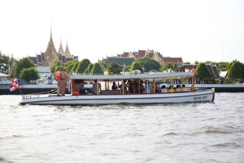 ๐๙๕ เมื่อวันที่ ๑๕ กรกฎาคม ๒๕๖๒ คุณนวลจันทร์ พูนสวัสดิ์ เป็นผู้แทนนายกสมาคมภริยาฯ พร้อมด้วย...
