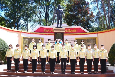 ๐๕๑ นายก สคภ.สป. พร้อมด้วยคณะกรรมการสมาคมฯ เดินทางไปตรวจเยี่ยมโครงการต่างๆ ของสมาคมฯ ณ ศพปน.พท.ศอ...