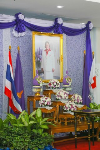 ๐๒๓ นายก สคภ.สป.ร่วมคณะ ปล.กห. ลงนามถวายพระพร สมเด็จพระกนิษฐาธิราชเจ้า กรมสมเด็จพระเทพรัตนราชสุดา...